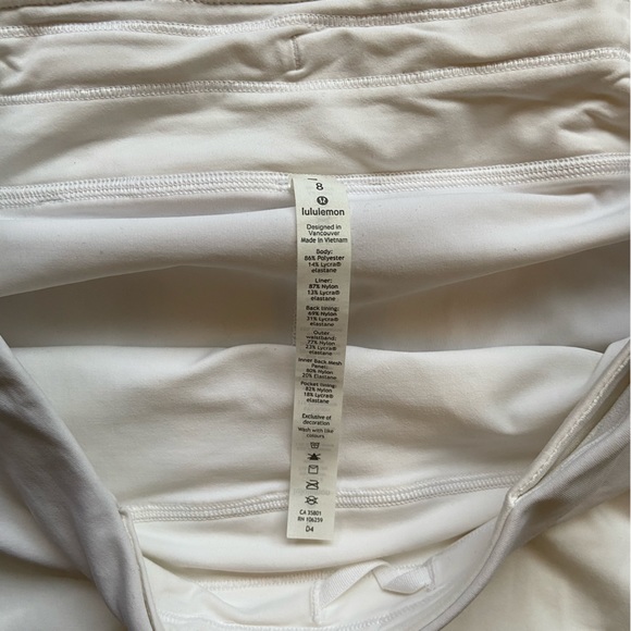 Lululemon Play Off The Pleats Skirt 8 - Picture 5 of 11